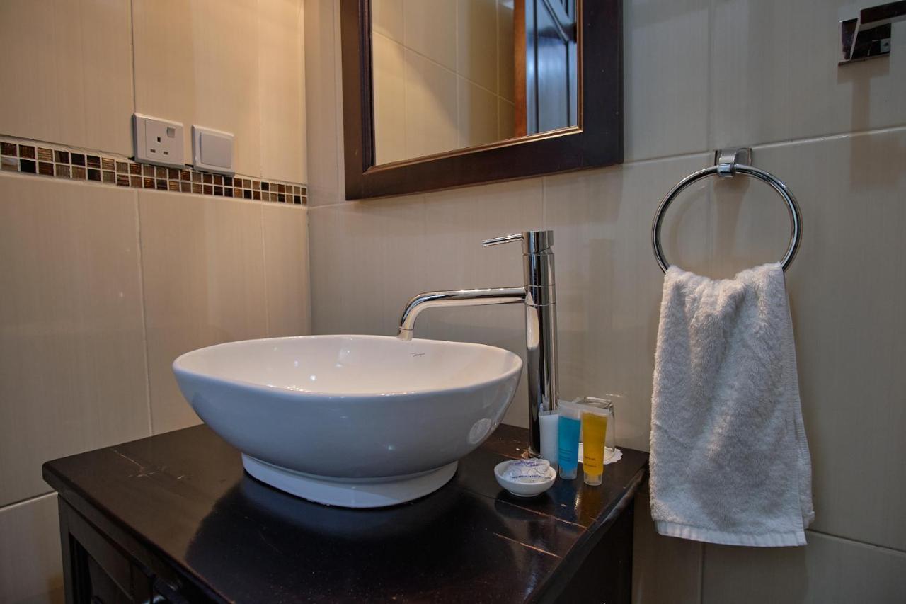 The Highbridge Guest Lodge 아크라 외부 사진