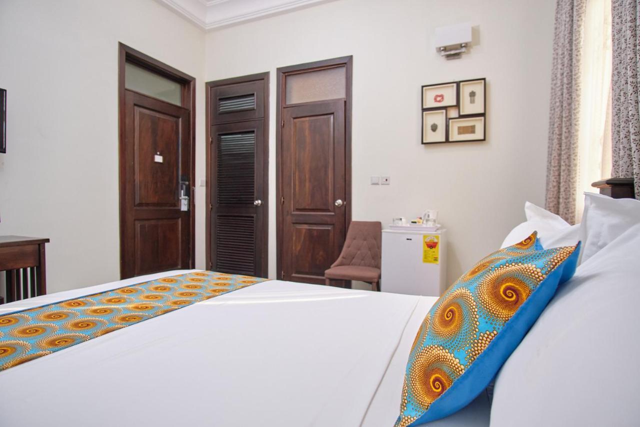 The Highbridge Guest Lodge 아크라 외부 사진