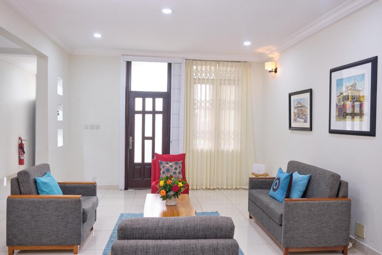 The Highbridge Guest Lodge 아크라 외부 사진